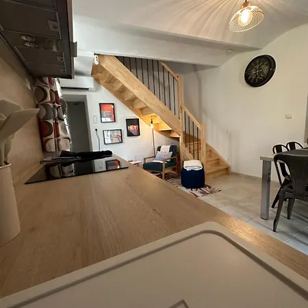 La Maison Des Vignes Апартаменты *