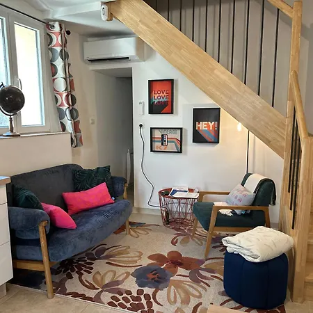 Apartment La Maison Des Vignes Garrigues-et-Sainte-Eulalie